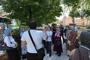 KÜLTÜR GEZİLERİ VATANDAŞLARDAN YOĞUN İLGİ GÖRÜYOR